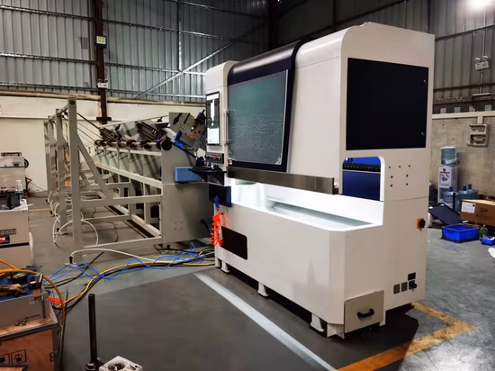 Сверхбыстрый станок для оптоволоконной лазерной резки круглых труб с автоматической загрузкой для небольших труб